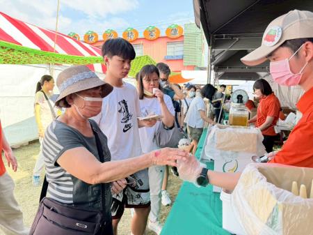 副執行長李碧菁出席「2025番路柿子節」