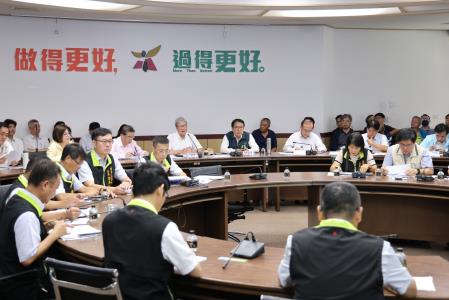 執行長劉米山、副執行長李碧菁、副執行長陳怡帆出席行政院雲嘉南災害復原前進指揮所現地調度