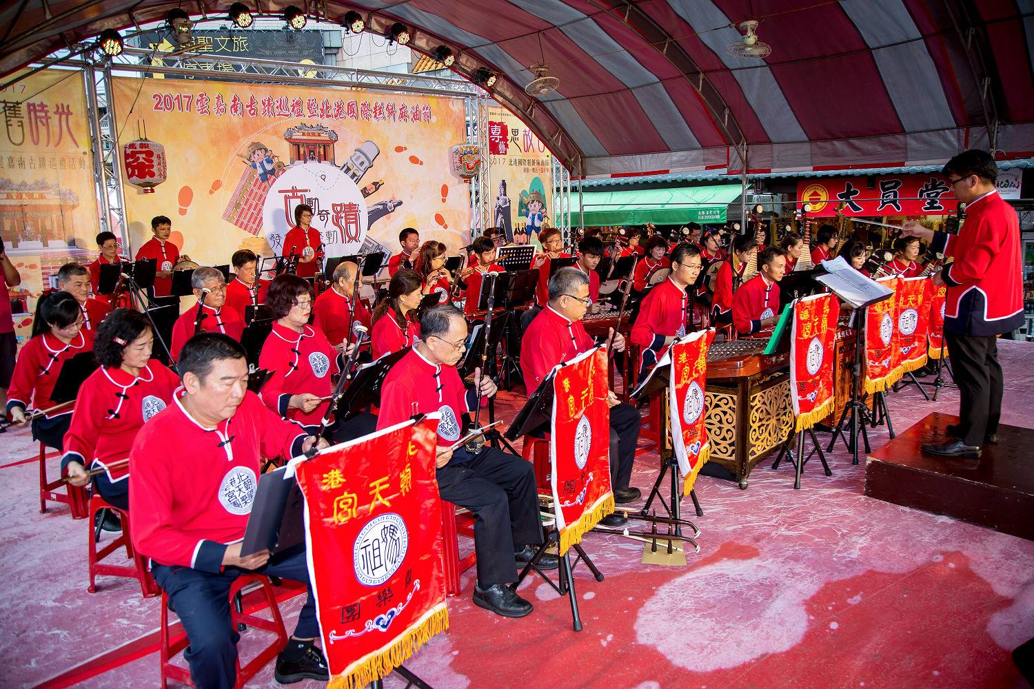 北港朝天宮國樂團演出