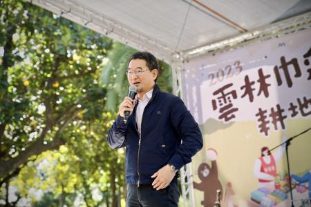 「2023雲林耕地巾彩藝術節」虎尾同心公園盛大開幕，巾彩動物派對閃亮登場