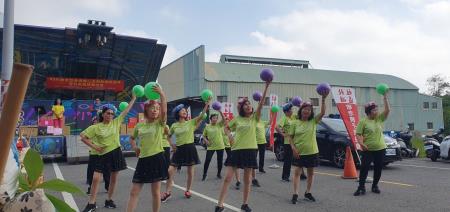 副執行長李碧菁出席「歲末敬老送愛心及節能減碳宣導暨社區媽媽園遊會」活動