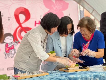 副執行長李碧菁出席「嘉有好客  義起來尞」成果展演活動