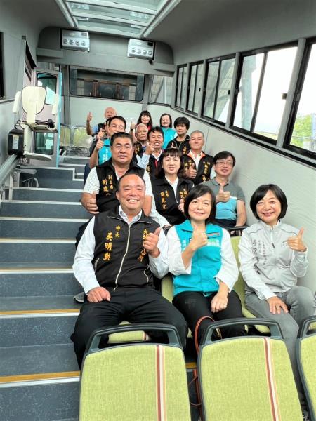 副執行長李碧菁出席「大埔藍色公路遊憩廊帶計畫」完工啟用典禮