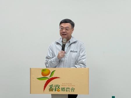 副執行長李碧菁陪同行政院長卓榮泰前往嘉義縣番路鄉農會視察冷鏈運用及新廠規劃情形