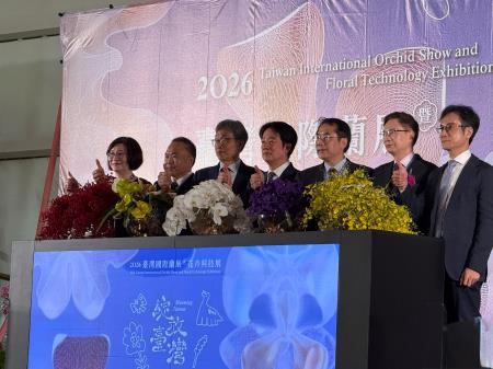 執行長劉米山及副執行長陳怡帆陪同總統賴清德前往台南出席臺灣國際蘭展暨花卉科技展開幕6