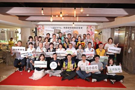 副執行長李碧菁出席「這嘉最好玩」商圈遊程啟動記者會