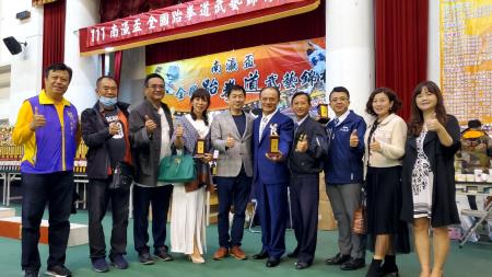 277526465_111年南瀛盃全國跆拳道武藝錦標賽10210086893685940_180924215698155704_n.jpg