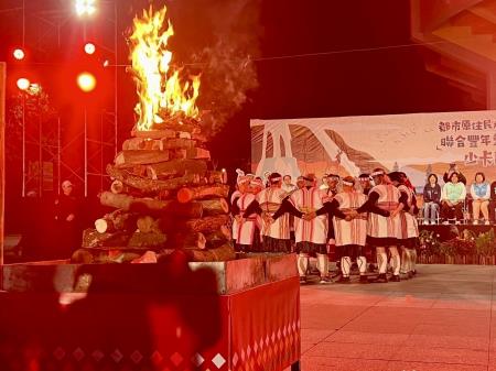 副執行長李碧菁出席嘉義市都市原住民族「少卡巴斯Sau qa bas」聯合豐年祭活動