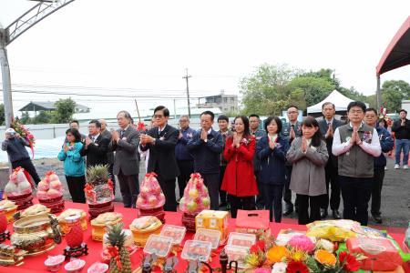 副執行長李碧菁出席「灣橋分院鹿滿院區“幸福住宿型長照機構”新建工程動土典禮」