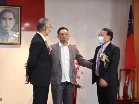 台灣電力公司雲林區營業處舉行新、卸任處長交接典禮