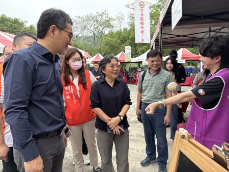 副執行長陳怡帆出席2025勞工親子登山活動