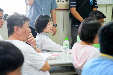 副執行長李碧菁陪同副總統蕭美琴前往嘉義縣勘災、關心養殖漁業災情及慰問台電人員
